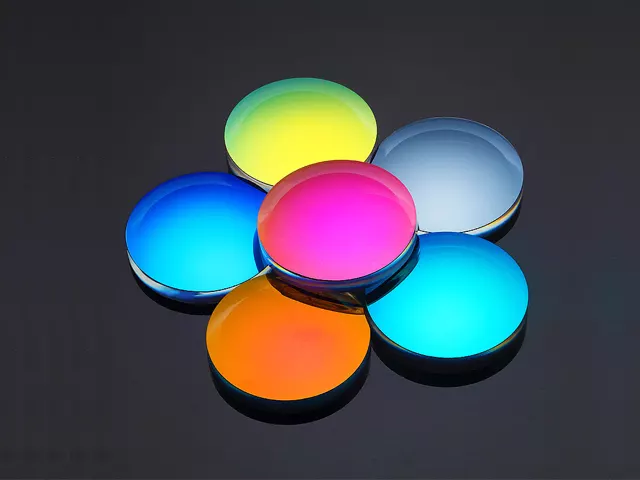 Advantages and Disadvantages of Sunglasses Lens in Different Material
