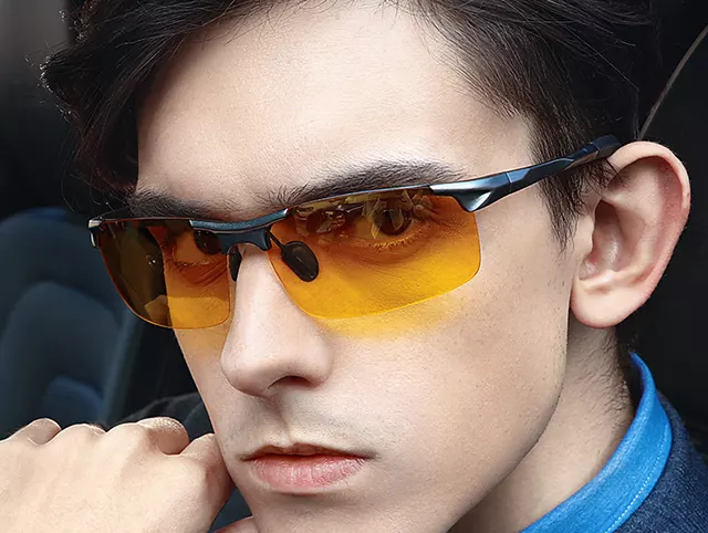 What Is the Difference Between Night Vision Glasses and Polarizing Glasses?
