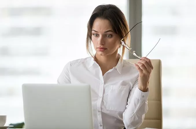 Can You Buy Contacts Without a Prescription?