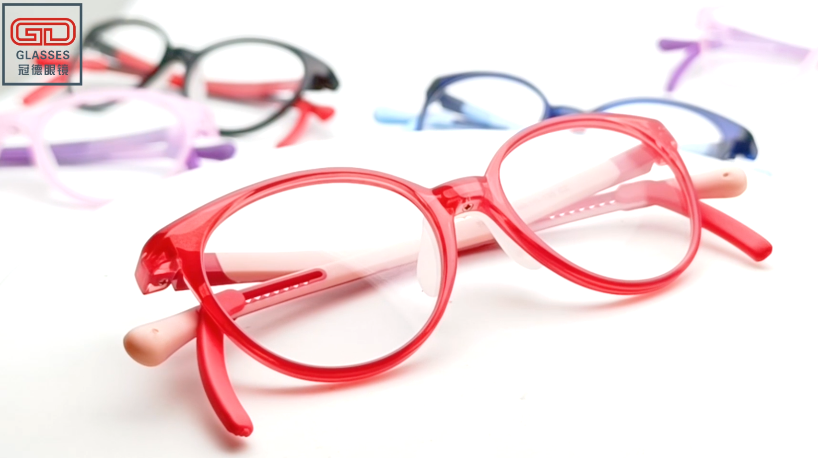 The Advantages of Eyeglasses for Myopia