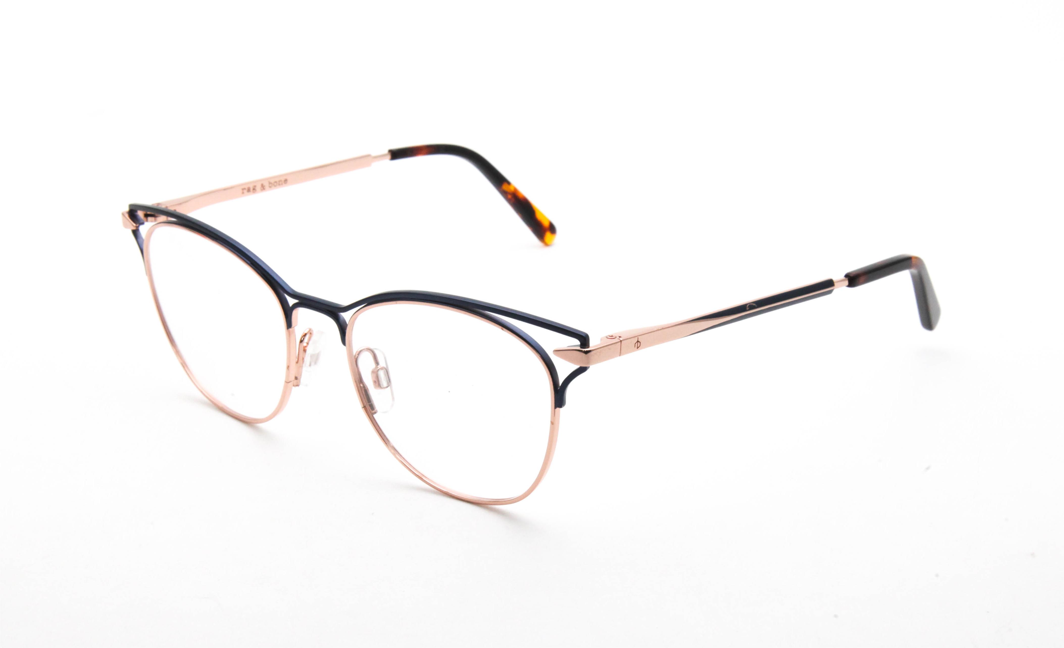 The Advantages of Wearing High-Quality Eyeglasses