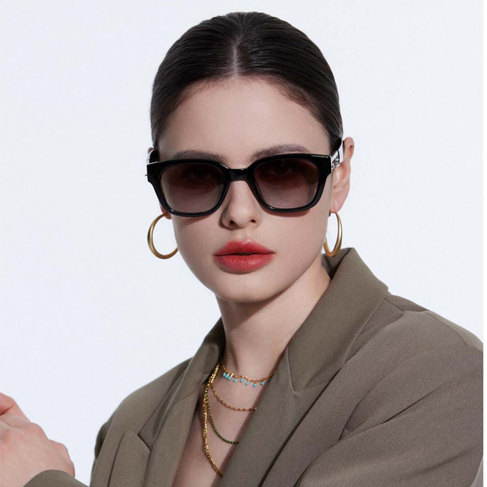 Gd Whosale Ins Popular Design PC Sunglasses Women Outdoor Polarized Sunglass Frame Female Fashion Eyewear UV400 Plastic Sun Glasses
